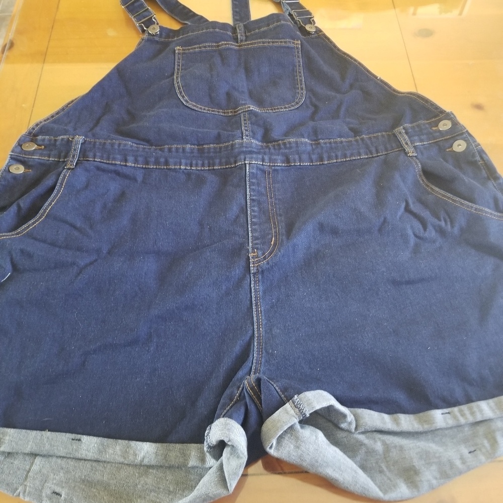Modcloth overall shorts size 3x